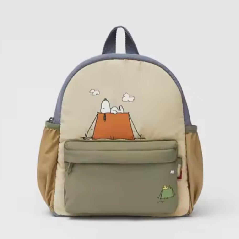 Snoopy Small Backpack, Kids, Boys and Girls.